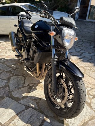 Suzuki Bandit GSF 650 2011 Naked Negra