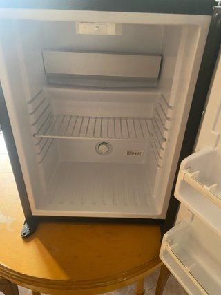 Nevera mini bar Simex