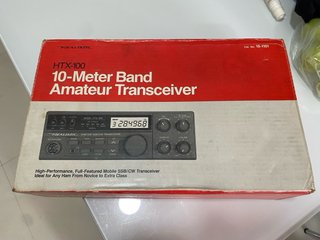 Emisora Realistic HTX-100 10m 25W