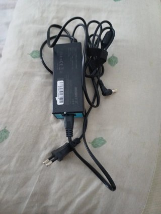 Cargador EIGHTT 90W ASUS/TOSHIBA 19V 5.5x2.5mm