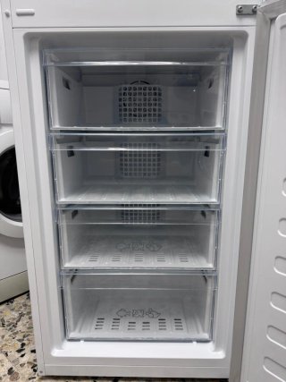 Nevera Beko 180/55cm con garantía + transporte