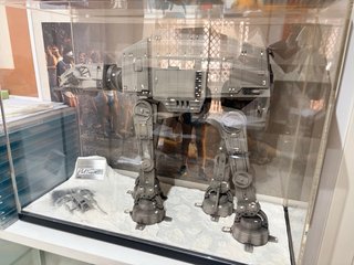 AT-AT Imperial Walker Master Replicas Firmada