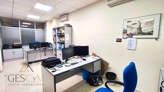 Local comercial en venta en Sant Joan Despí