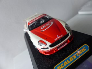 MASERATI COUPE SCALEXTRIC ( CON CAJA )