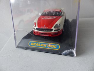 MASERATI COUPE SCALEXTRIC ( CON CAJA )
