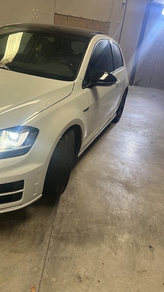 Volkswagen Golf VII R 2014