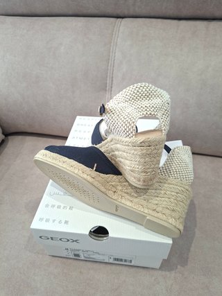 T38 Sandalias cuña Geox nuevas azul
