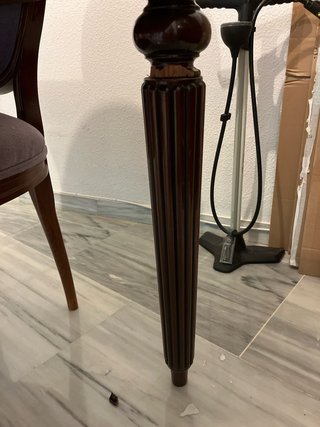 Mesa comedor caoba y 4 sillas