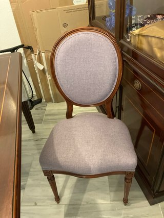 Mesa comedor caoba y 4 sillas