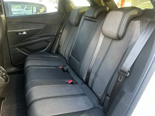 Peugeot 3008 “El SUV que enamora a primera vista"