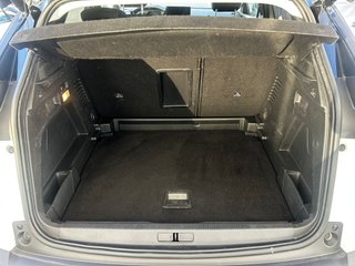 Peugeot 3008 “El SUV que enamora a primera vista"