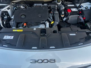 Peugeot 3008 “El SUV que enamora a primera vista"