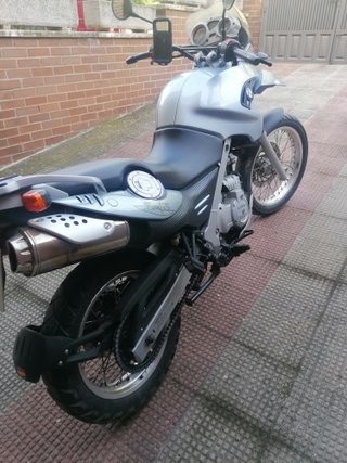 BMW F650GS