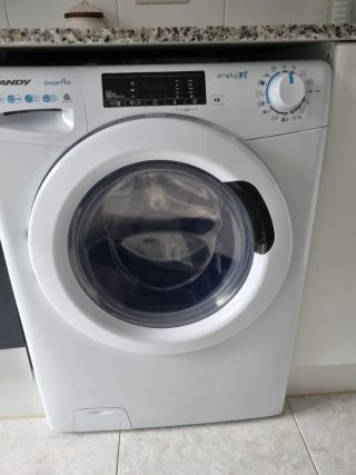 Lavadora-Secadora Candy SmartPro semi-nueva