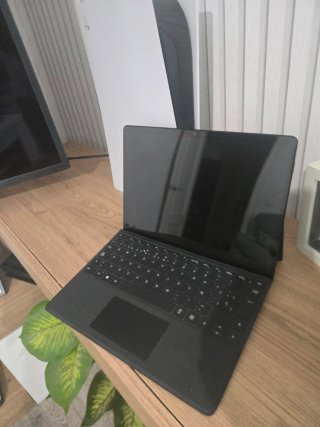 Microsoft Surface Pro X