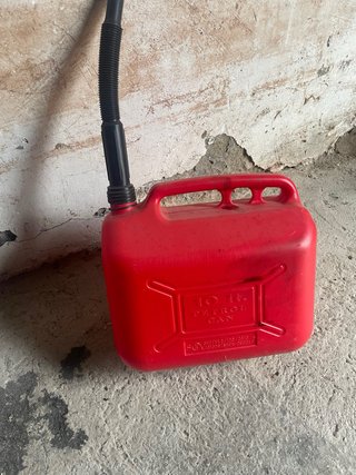 Garrafa de gasolina 10 L roja