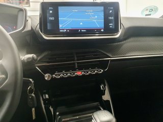PEUGEOT 2008 ALLURE PACK 1.2 PTECH 130CV MANUAL