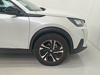PEUGEOT 2008 ALLURE PACK 1.2 PTECH 130CV MANUAL