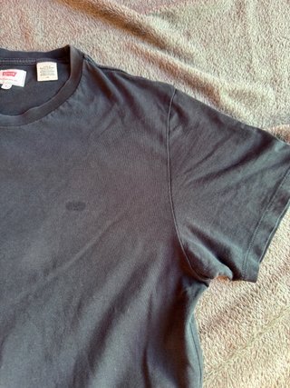 Camiseta Levi's Negra Básica