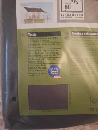 Toldo  sin estrenar