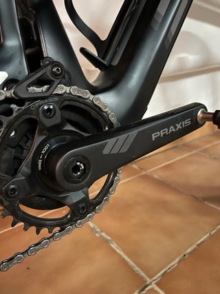 E bike ligera BMC Fourstroke AMP