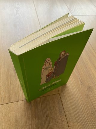 Juego de tronos: Un libro afilado como el acero...