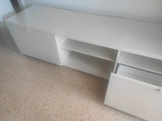 Mueble TV IKEA blanco 2 cajones