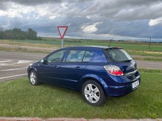 Opel Astra 2008