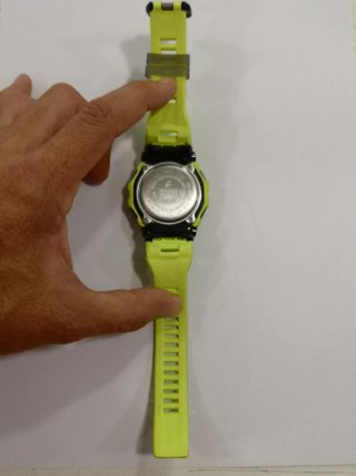 Reloj Casio G-Shock 3506 Amarillo/Negro