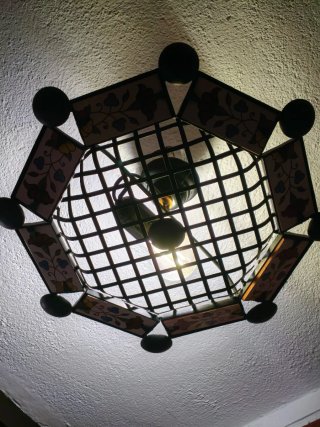Lámpara decorativa cerámica y metal