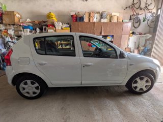 Dacia Sandero 2012