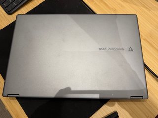 Monitor ASUS ZenScreen Duo MQ149CD