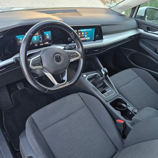 Volkswagen Golf 2021