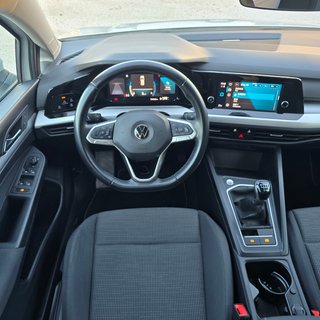 Volkswagen Golf 2021