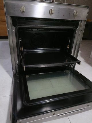 Horno eléctrico marca Apell
