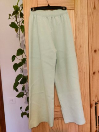 Pantalones pistacho de tela