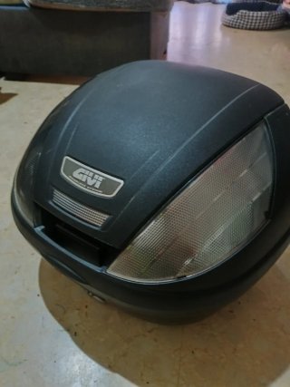Baúl GIVI  para Moto
