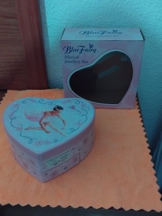 Caja Musical Corazón Azul Hada