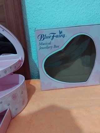 Caja Musical Corazón Azul Hada