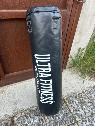 Saco Boxeo Ultra Fitness Negro/Rojo