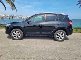 Toyota RAV4 2011