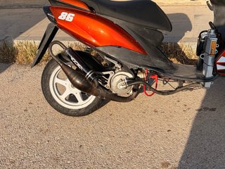 Yamaha Jog RR con documentación al dia cambiaria