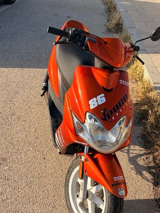 Yamaha Jog RR con documentación al dia cambiaria