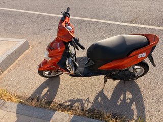 Yamaha Jog RR con documentación al dia cambiaria
