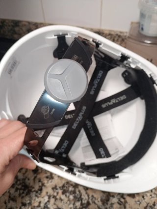 3 Cascos de seguridad Delta Plus. Con mejor comodi