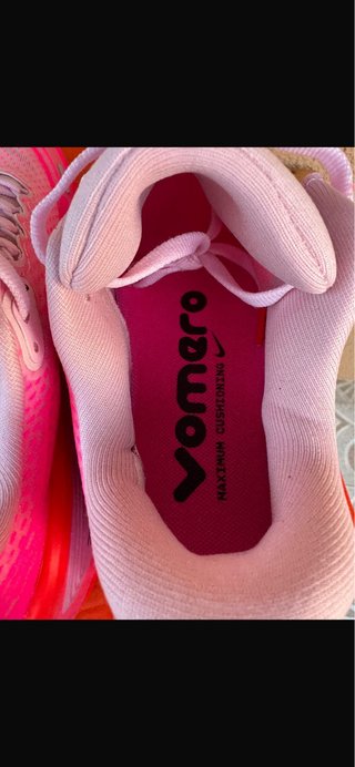 Nike Vomero Plus
