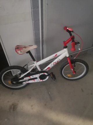 Bicicleta infantil 16 blanca y roja