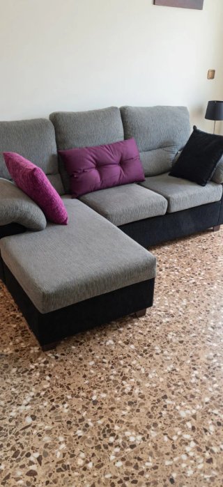 Sofá Chaise Longue Reversible Gris y Negro