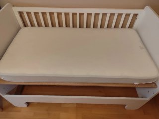 Cuna convertible en cama 70cm