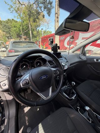 Ford  Fiesta 2014